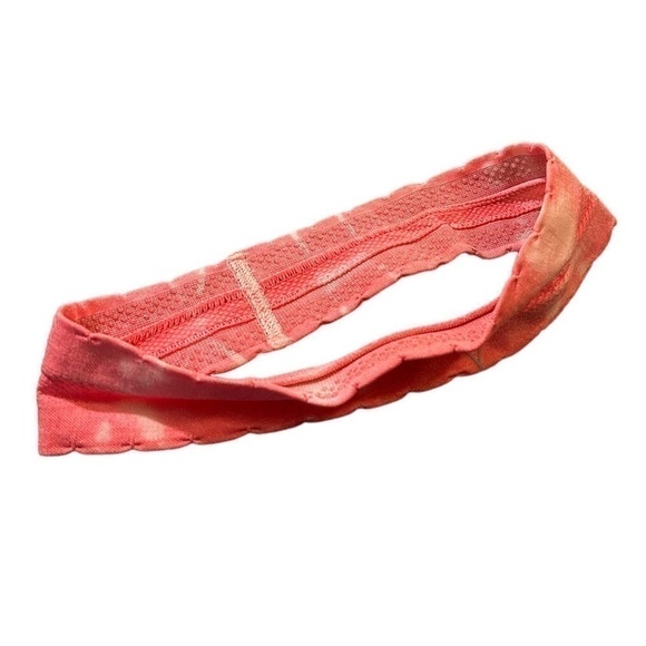 Ivivvva Pink Tie-dye Headband with Wavy Edges - Picture 3 of 4